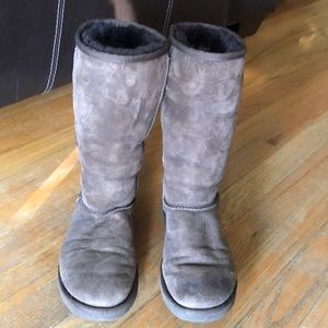 Uggs size 7